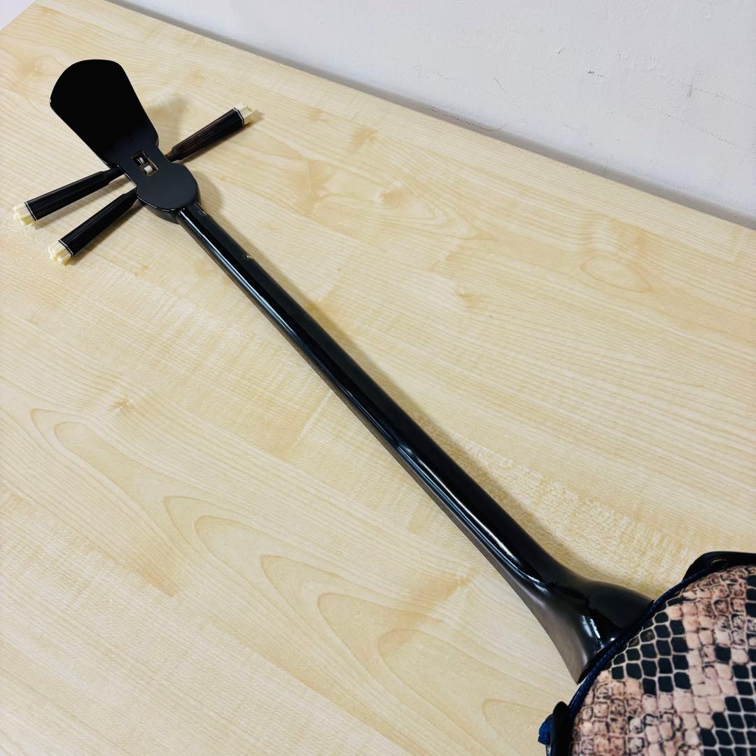 【美品】沖縄三線 人工皮 初心者 和楽器 民謡 三味線 送料込み