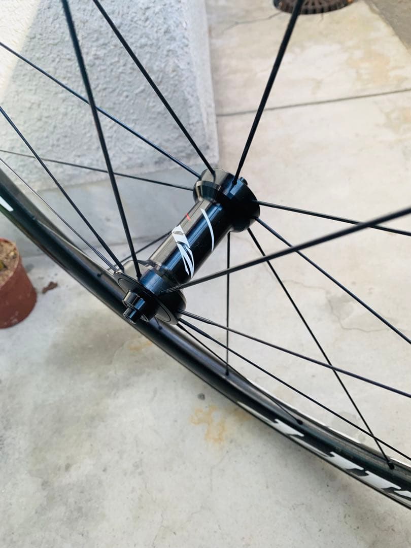 Zipp303 ファイアクレスト カーボンホイール