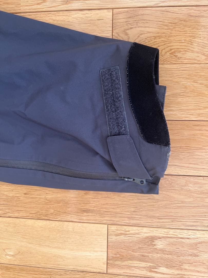 GRUNDÉNS Bibs フィッシングパンツ ダークグレー