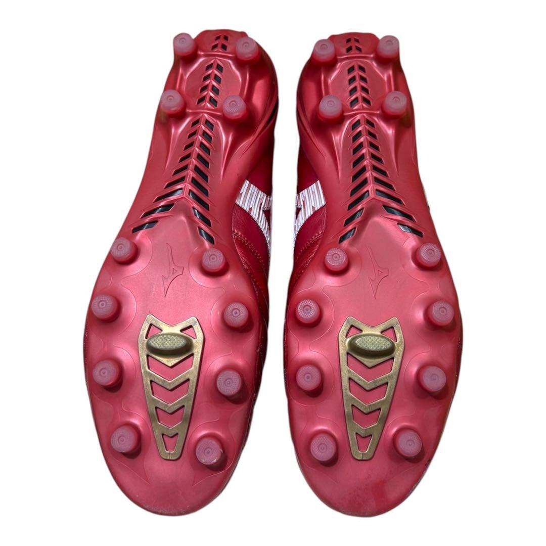 MORELIA NEO4 レッド×ホワイト