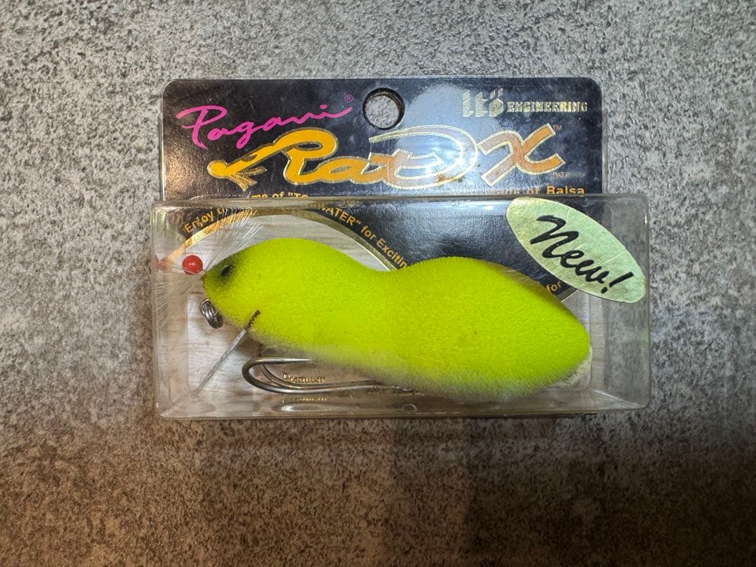 Megabass R a t X