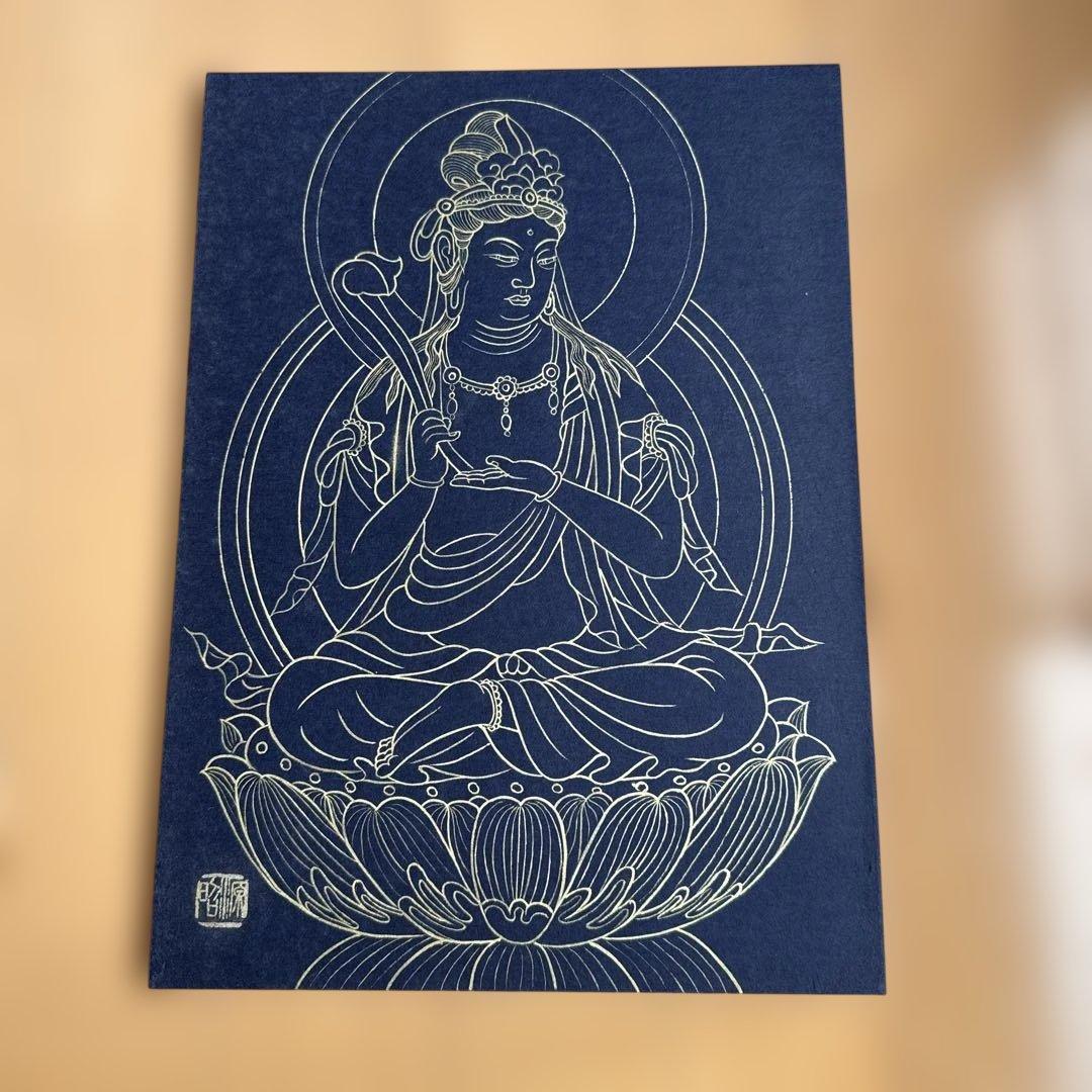 観音菩薩　金彩　画　額縁付き