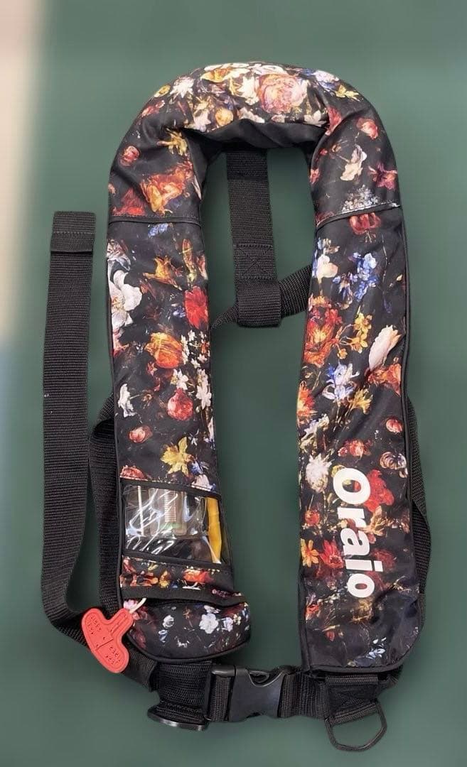 Oraio オライオ　自動膨張型ベスト　ライフジャケット