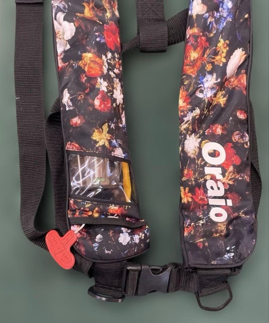 Oraio オライオ　自動膨張型ベスト　ライフジャケット