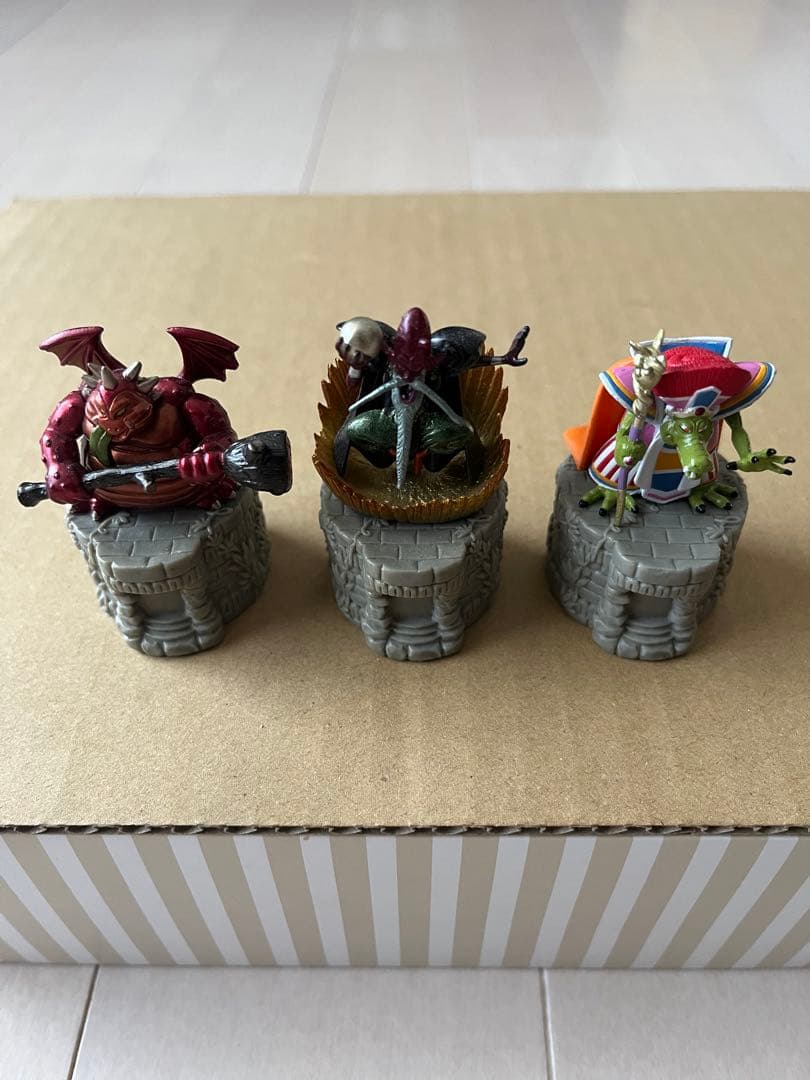 ドラゴンクエスト　ボトルキャップ　19個