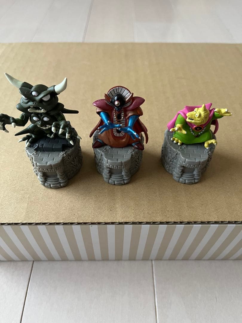 ドラゴンクエスト　ボトルキャップ　19個