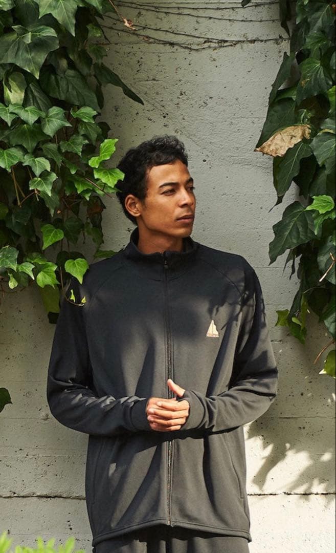 HERENESS CALM JACKET(MEN) Mサイズ