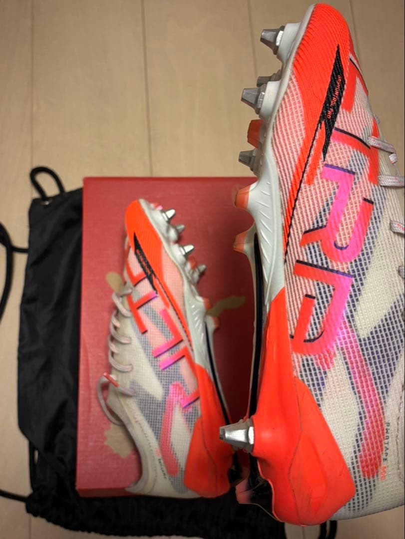 PUMA VIRTUS サッカーシューズ ホワイト/オレンジ取り替え式