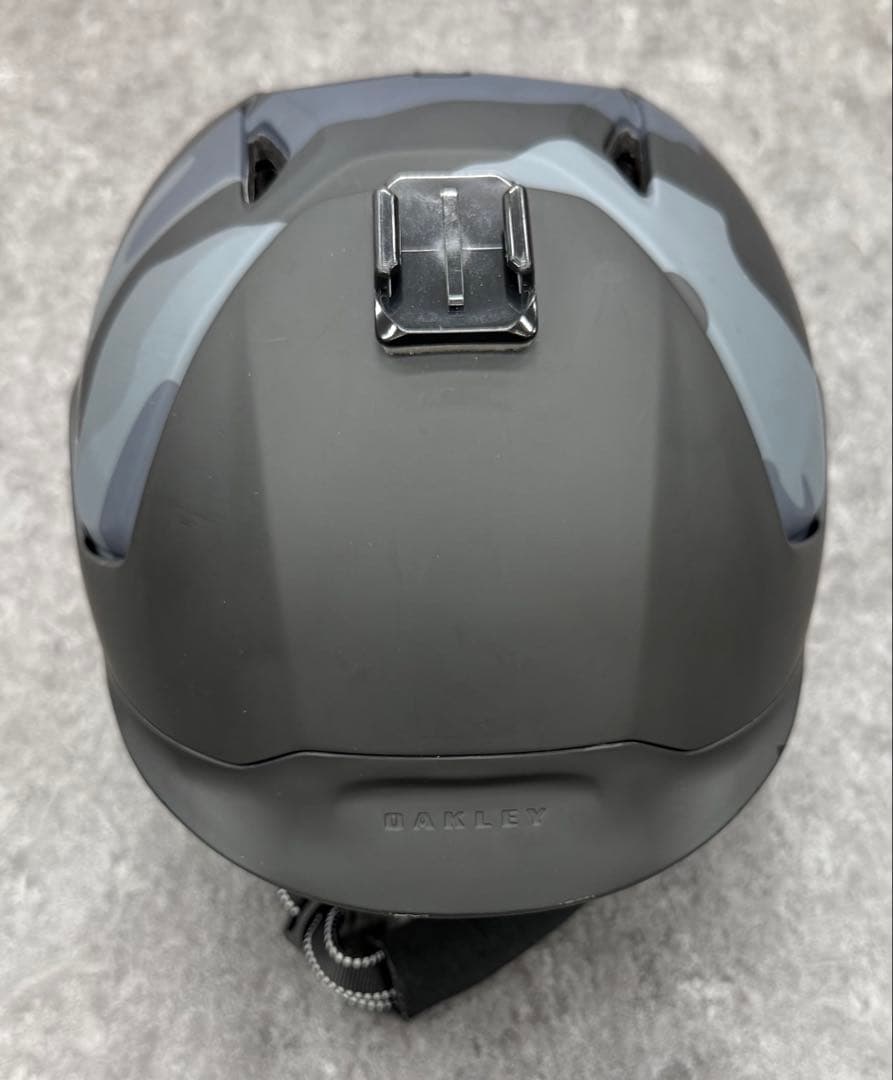 オークリー：スノー用ヘルメット MOD5 MIPS BOA
