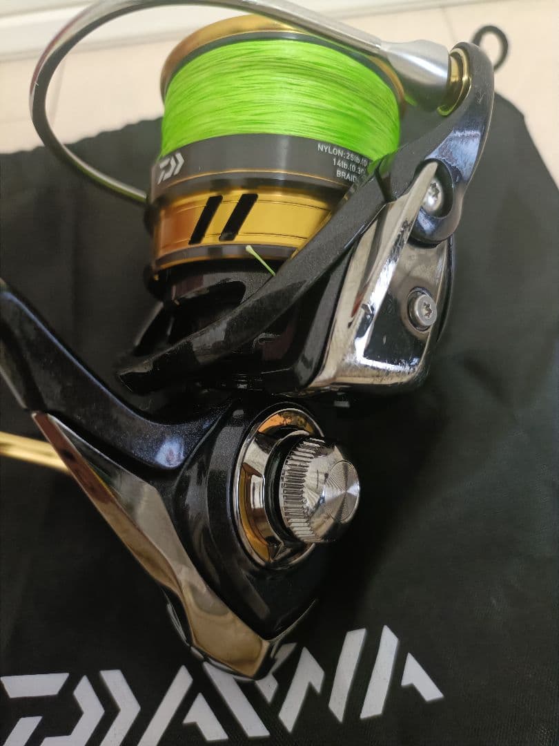 Daiwa LEGALIS LT5000D-CXH　中古使用品 小キズ等有り
