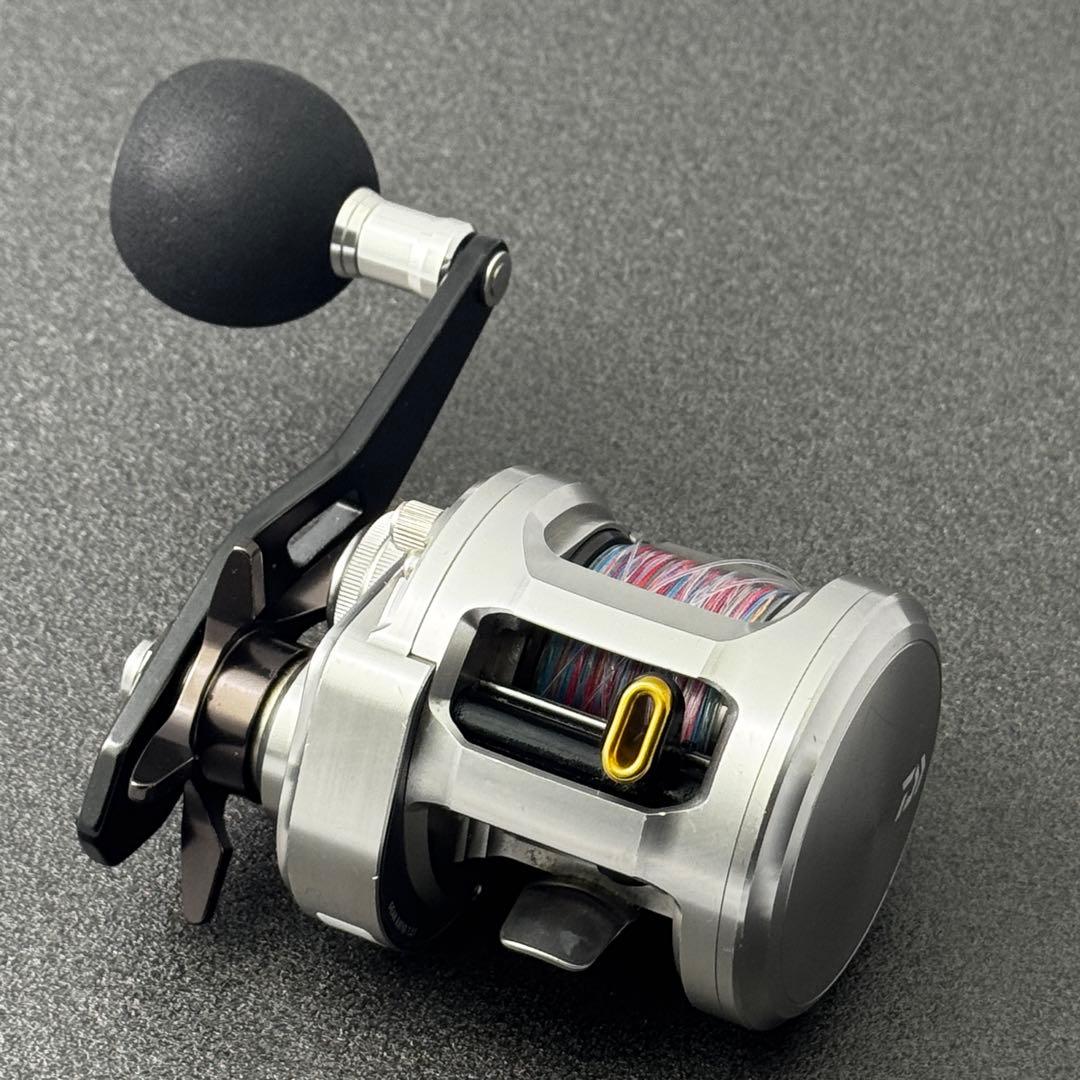 キャタリナBJ 200SH 右