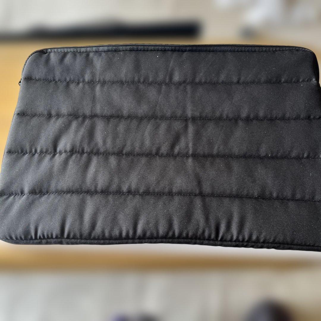 CHANEL ノートパソコンケース