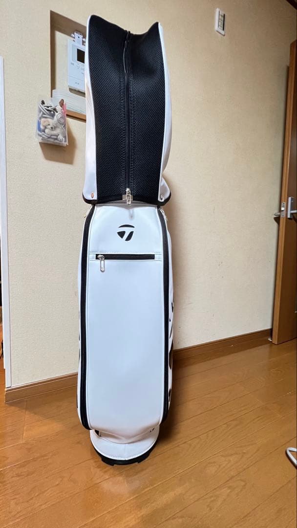 TaylorMade サークルロゴキャディバッグ