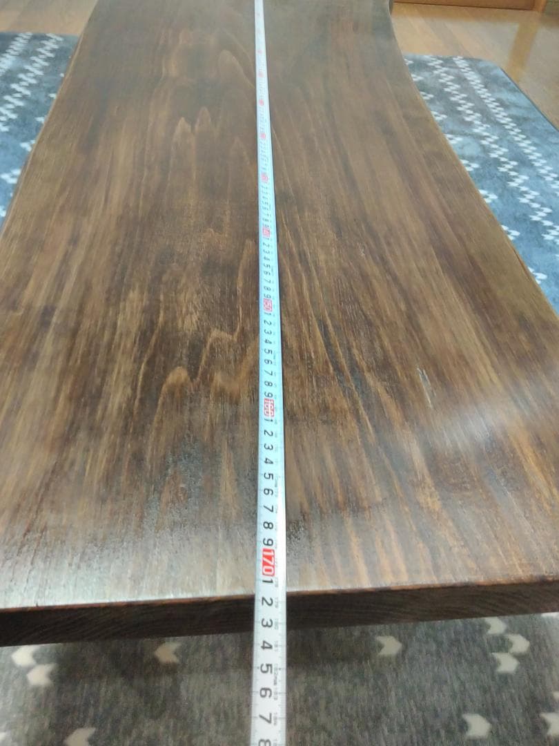 天板を購入し磨き塗装した、自作座テーブルなります！