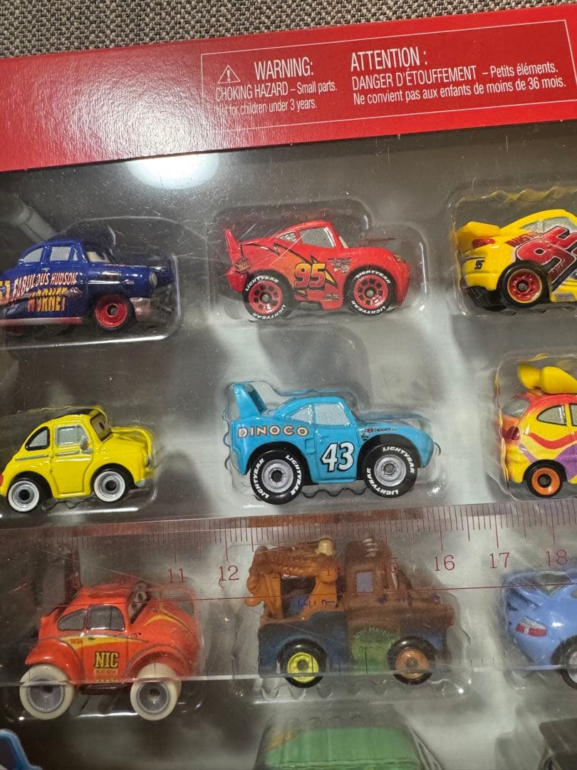 カーズミニレーサー　cars mini racers