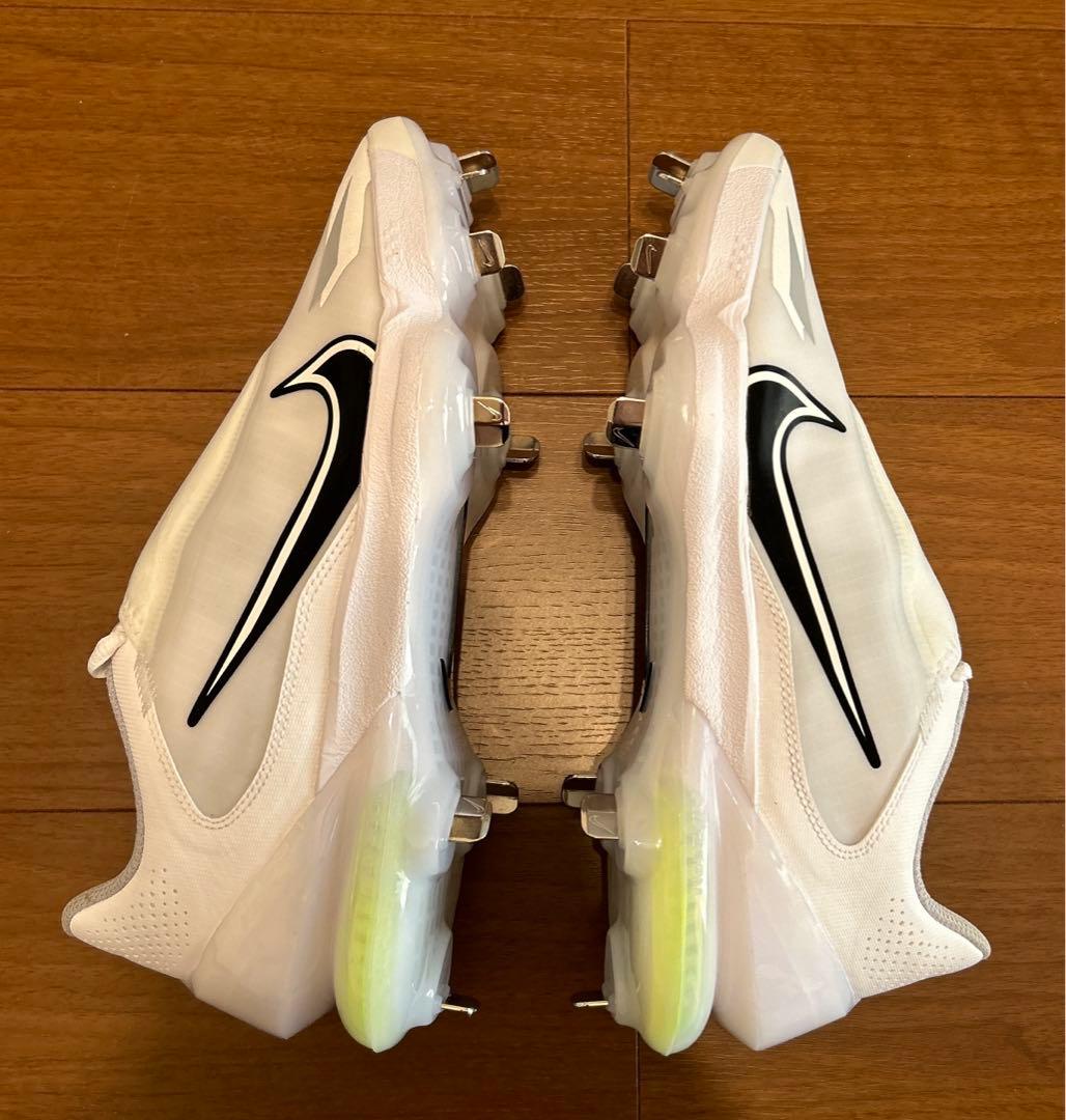 【新品未使用】NIKE FORCE ZOOM TROUT 8 PRO