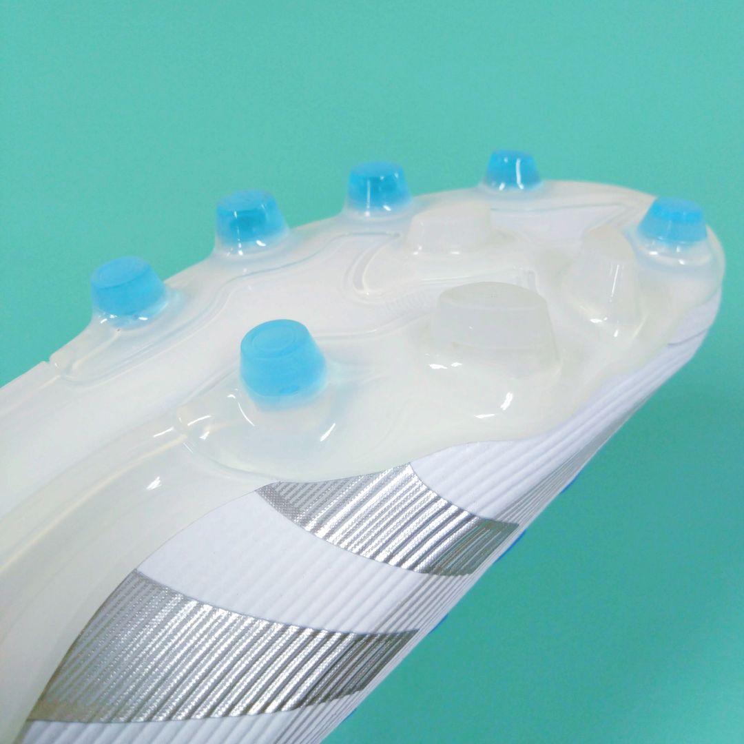 27.0 アディダス プレデター エリート HG AG. F50 コパ ナイキ
