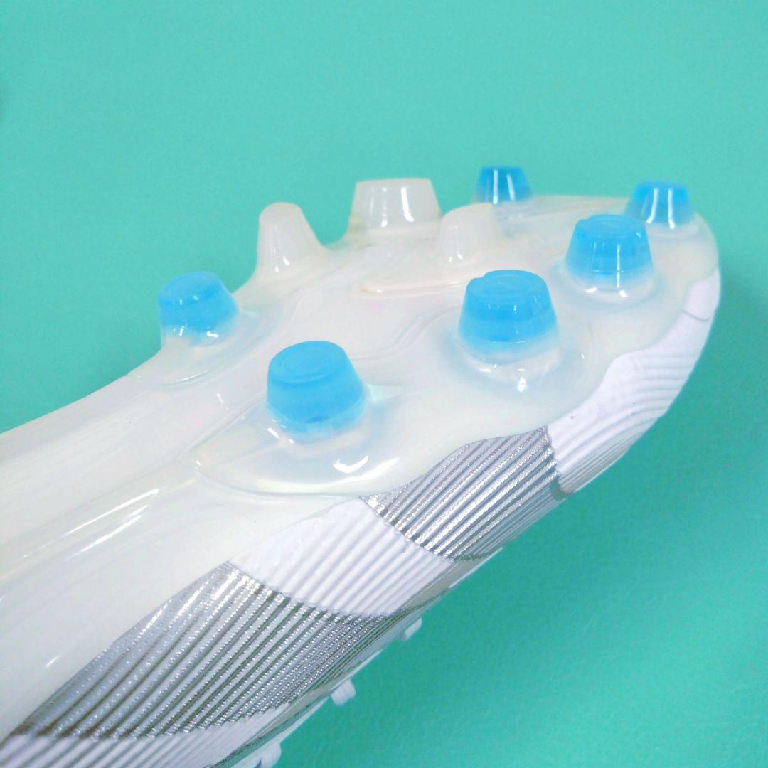 27.0 アディダス プレデター エリート HG AG. F50 コパ ナイキ