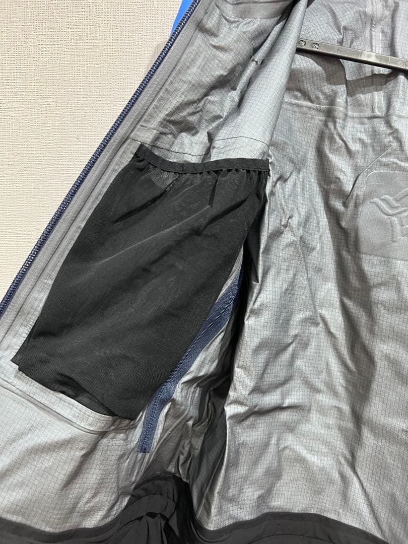 lofoten Gore-Tex Pro Jacket ゴアプロ　ジャケット