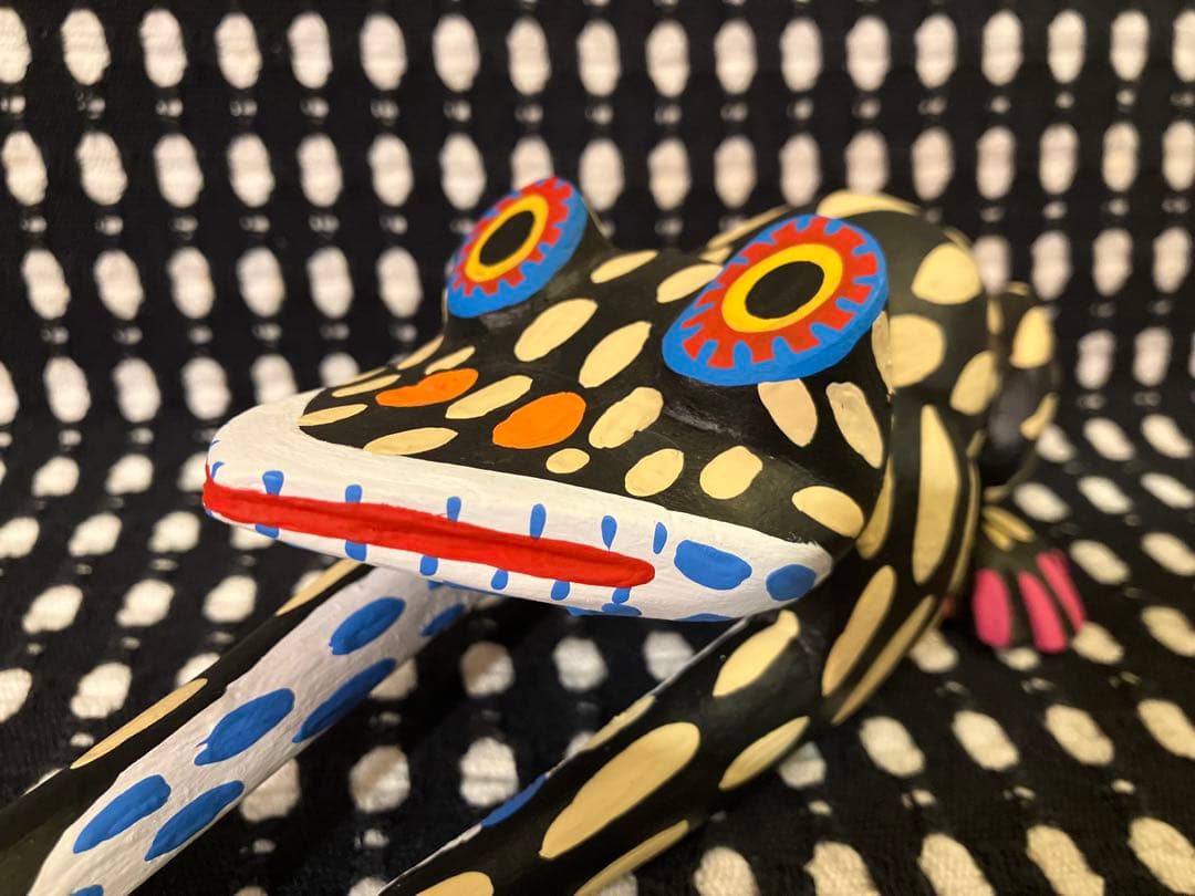 メキシコ オアハカ ウッドカービング カエル コヨーテ アルマンド・ヒメネス