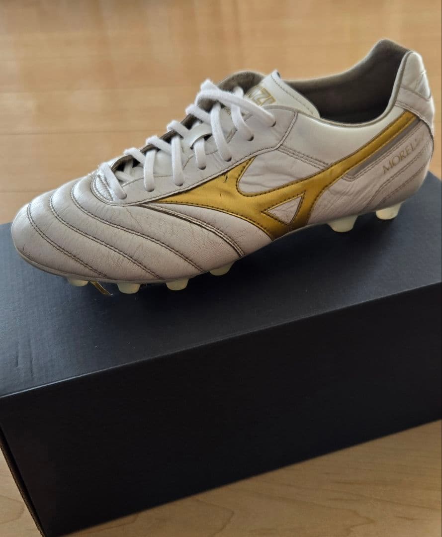 サッカースパイク モレリア2ジャパン