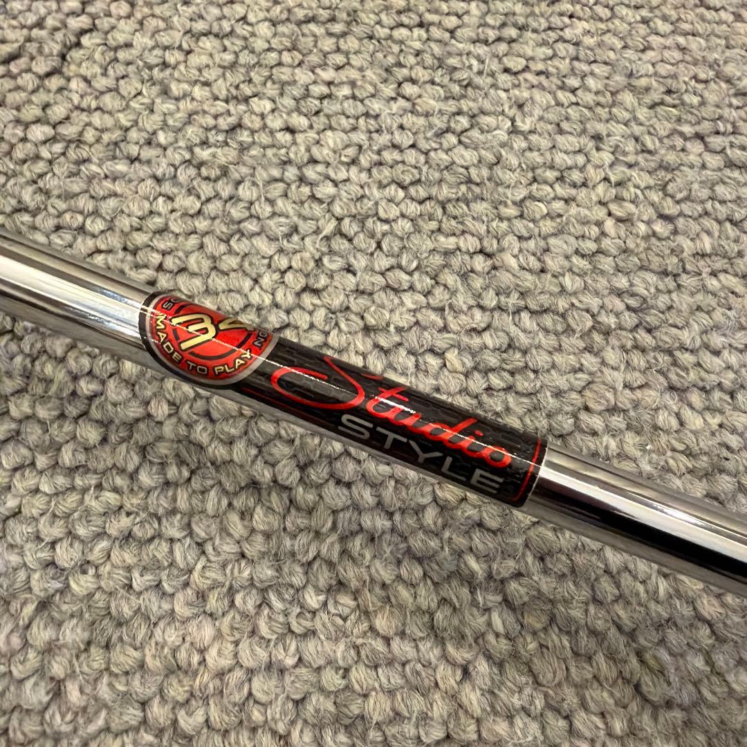 新品同様 スコッティキャメロン スタジオスタイル ファストバック2 左 グリップ