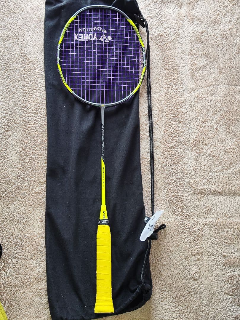 YONEX バドミントンラケット Arcsaber7 pro ケース付き