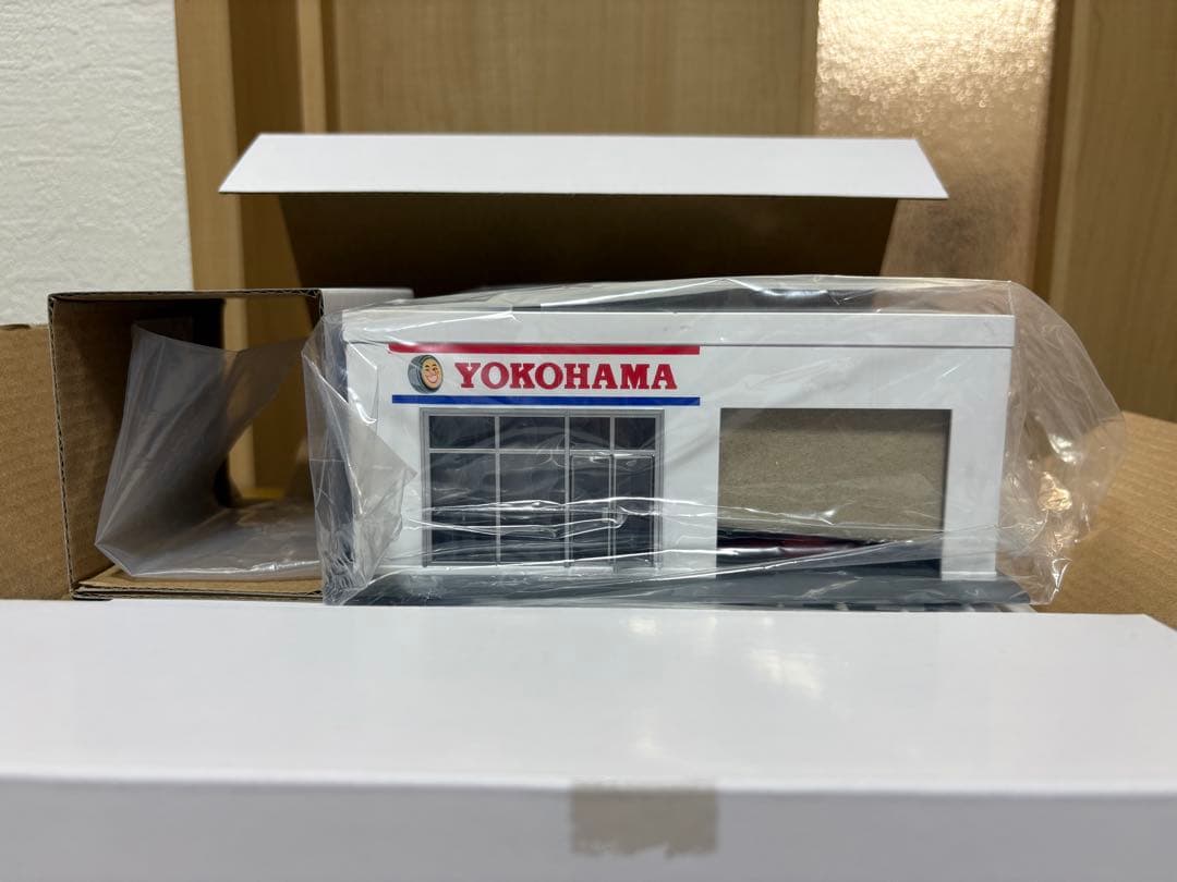TOMYTEC トミカラマ ヴィンテージ 05a タイヤショップ