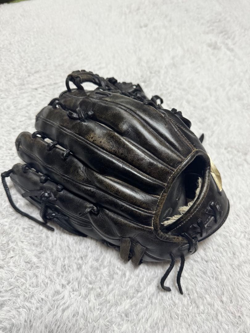 Mizuno グローバルエリートブラック 軟式グローブ 右投げ用 外野手用