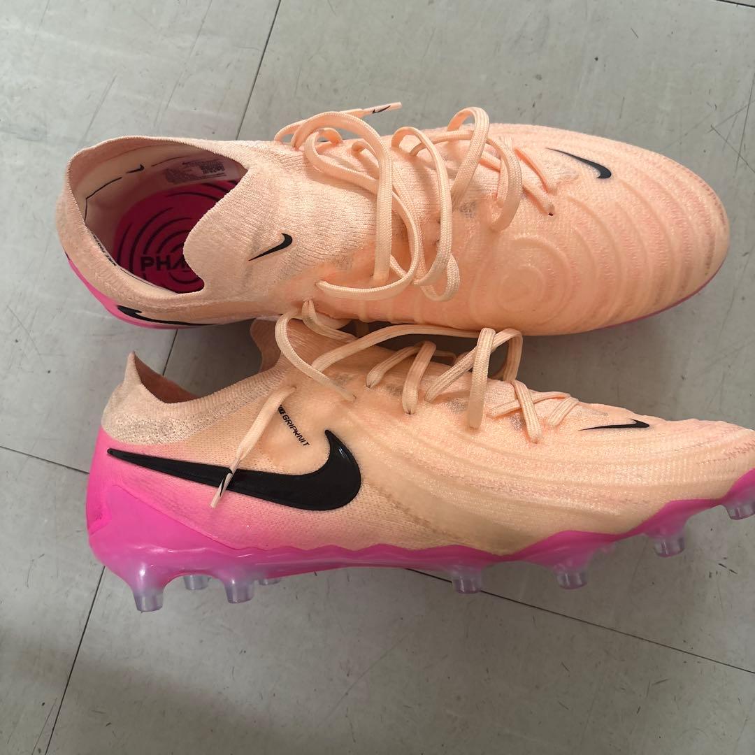 NIKEファントムGX2エリートAG スパイク