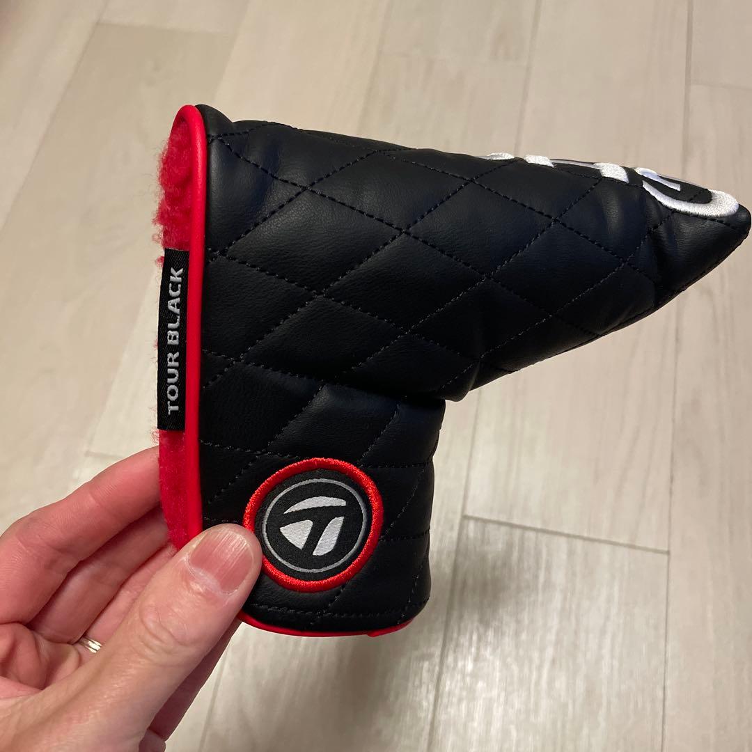 TaylorMade Ghost Tour Black Fontana パター