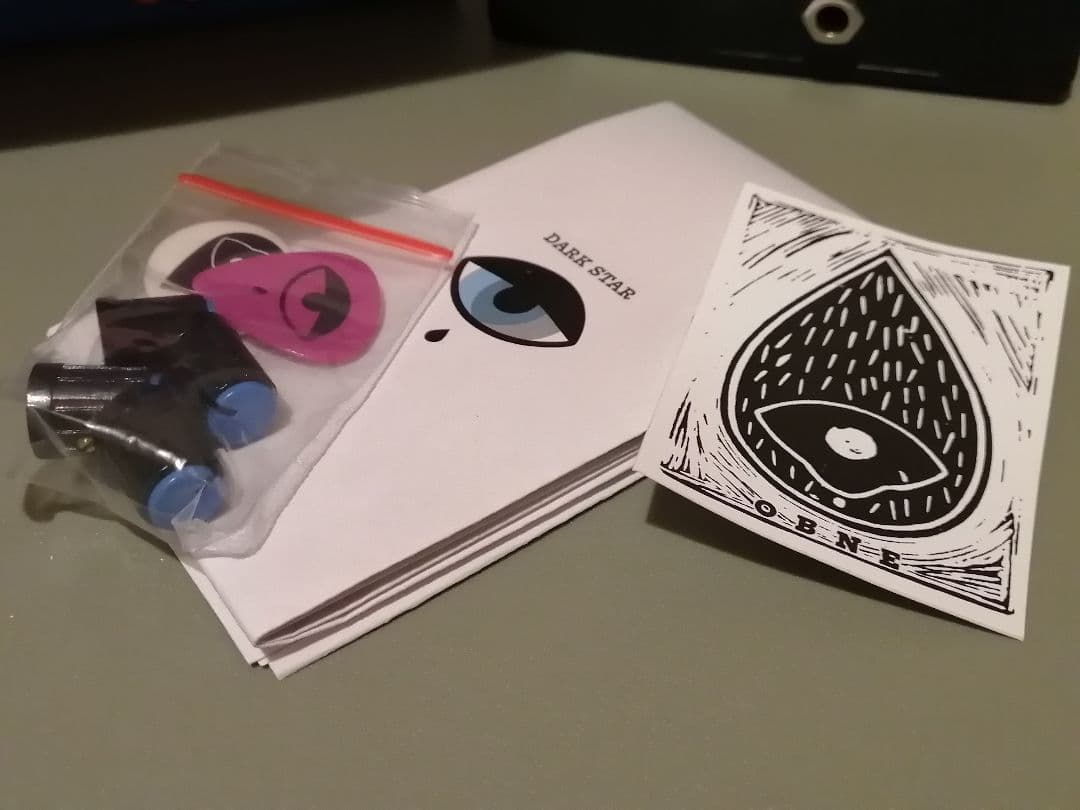 【販売終了品・美品】O.B.N.E. Dark Star V2