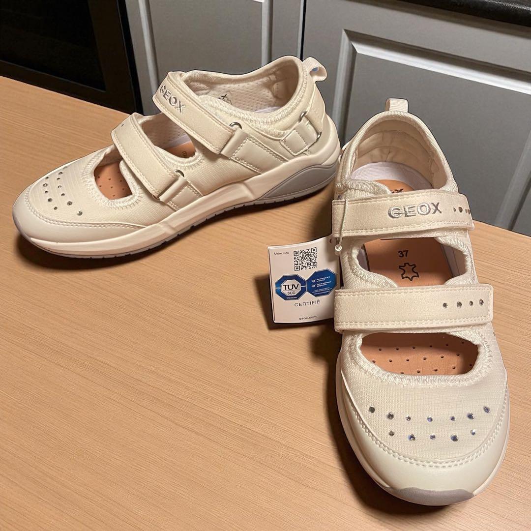 未使用 Geox J Hideaki Girl I バレエ フラットシューズ