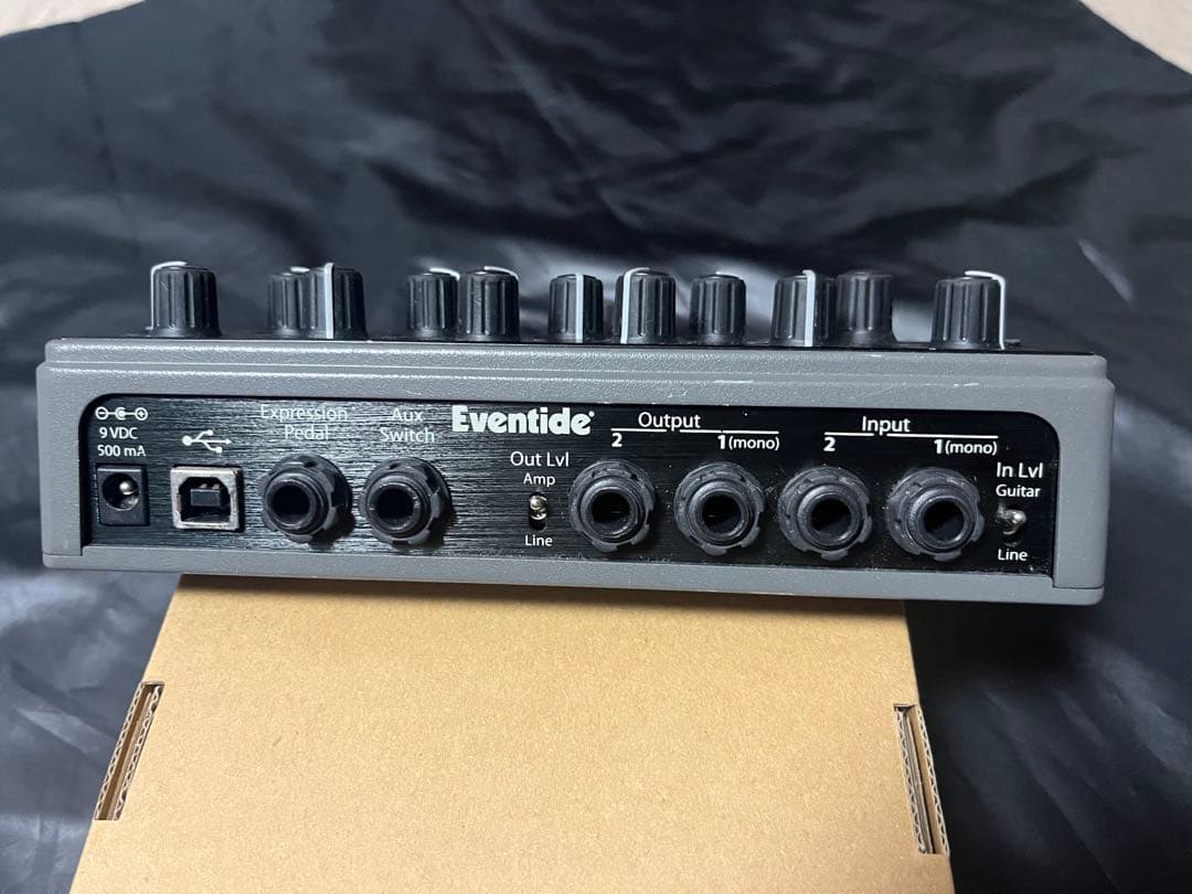 Eventide TimeFactor (画像にある本体のみ)