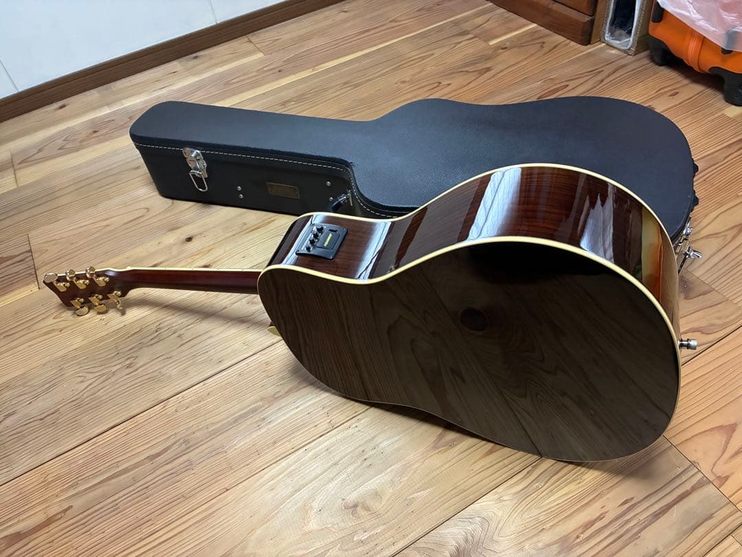 YAMAHA LL6 ARE プリアンプFISHMAN付　アコースティックギター