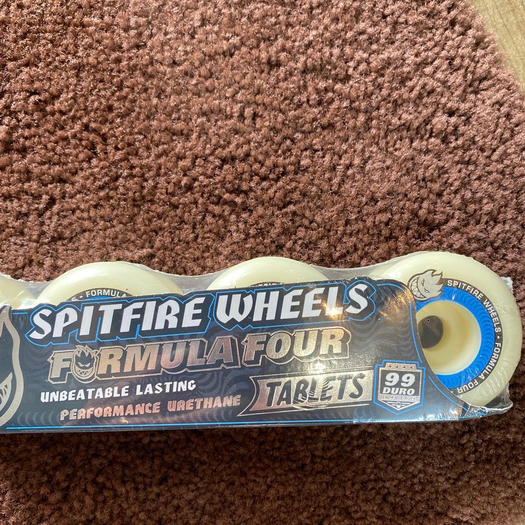 Spitfire フォーマル4 タブレット　54mm 99D スケボーウィール