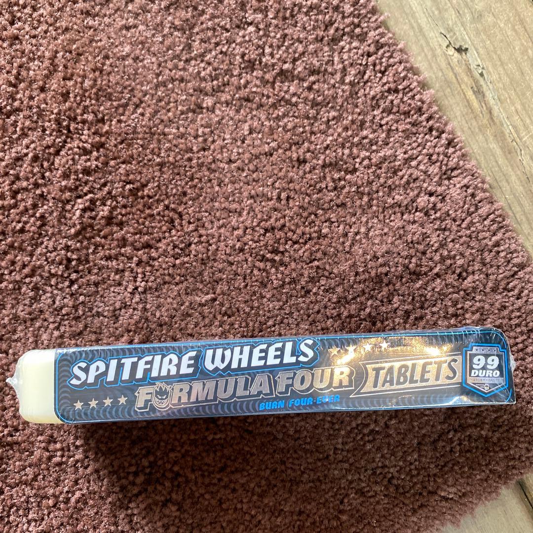 Spitfire フォーマル4 タブレット　54mm 99D スケボーウィール