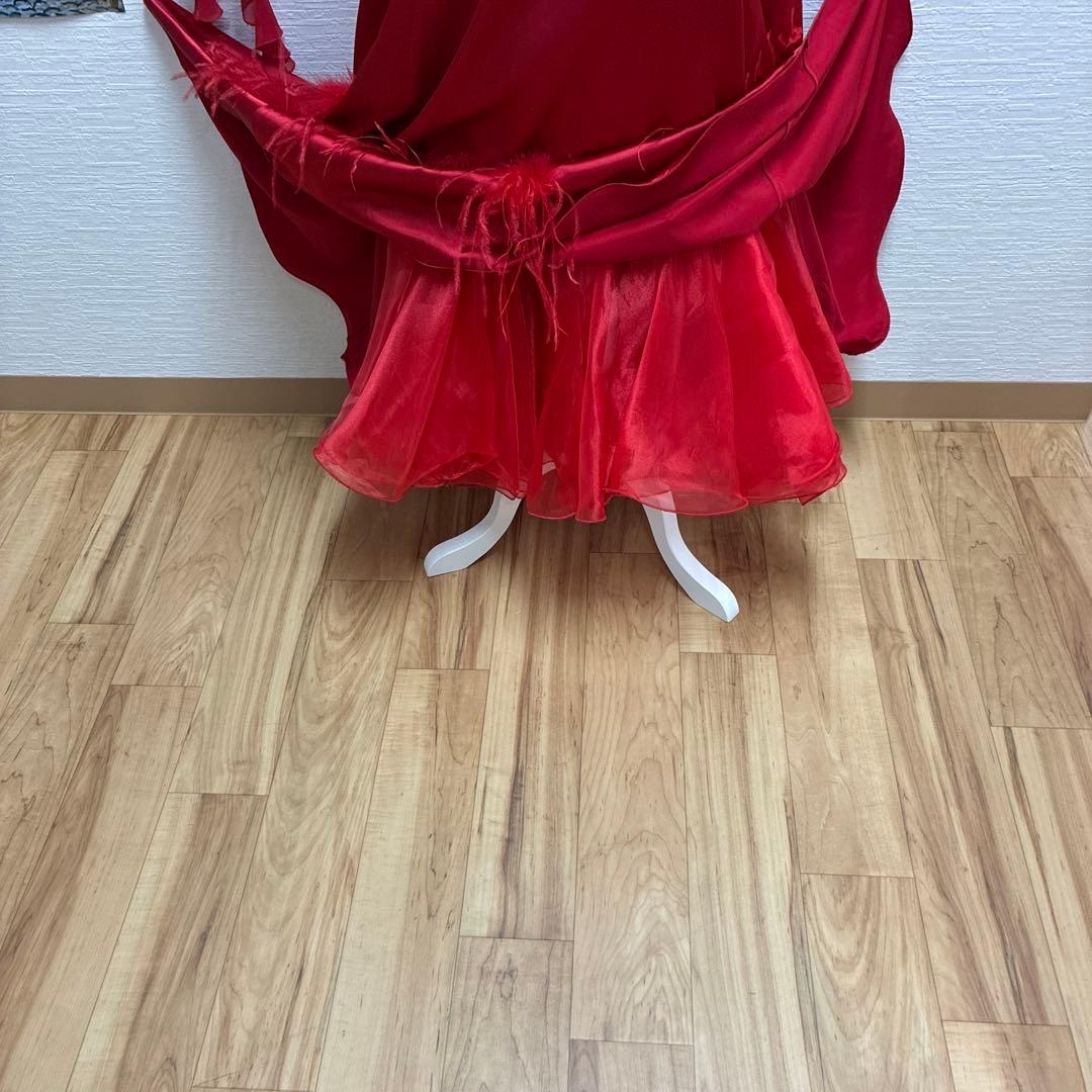 赤い社交ダンスドレス スパンコール付き