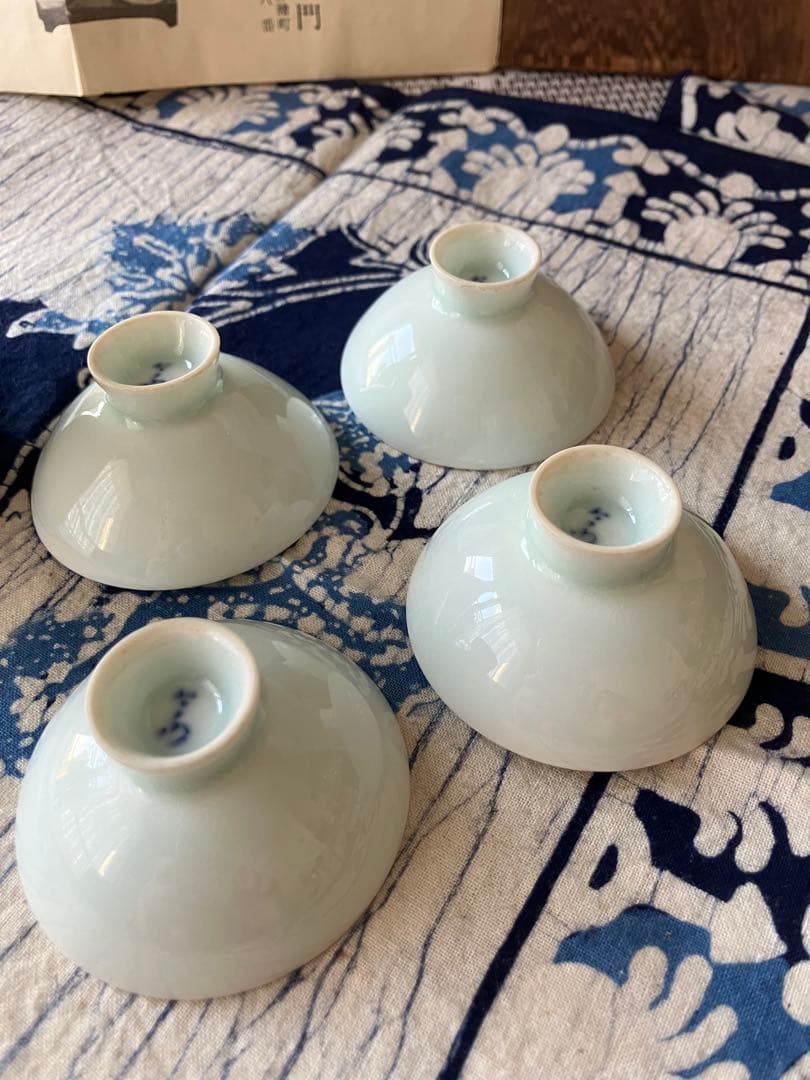 今右衛門　十二代　錦梅絵酒器　色鍋島窯　今泉今右衛門　骨董品　古美　宮内庁御用達