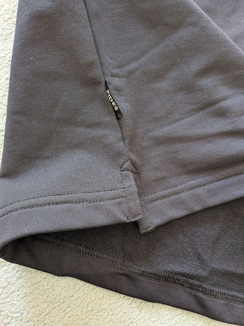 FIDES ポロシャツ　黒　未使用品