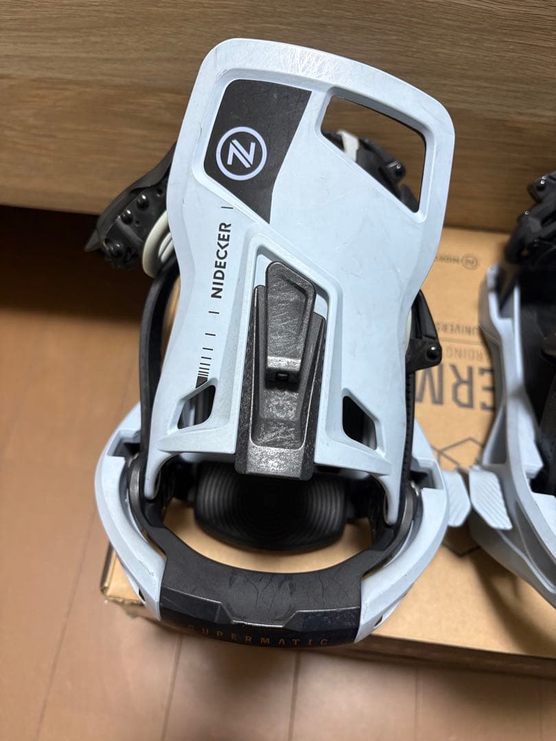 NIDECKER SUPERMATIC Sサイズスノーボードビンディング
