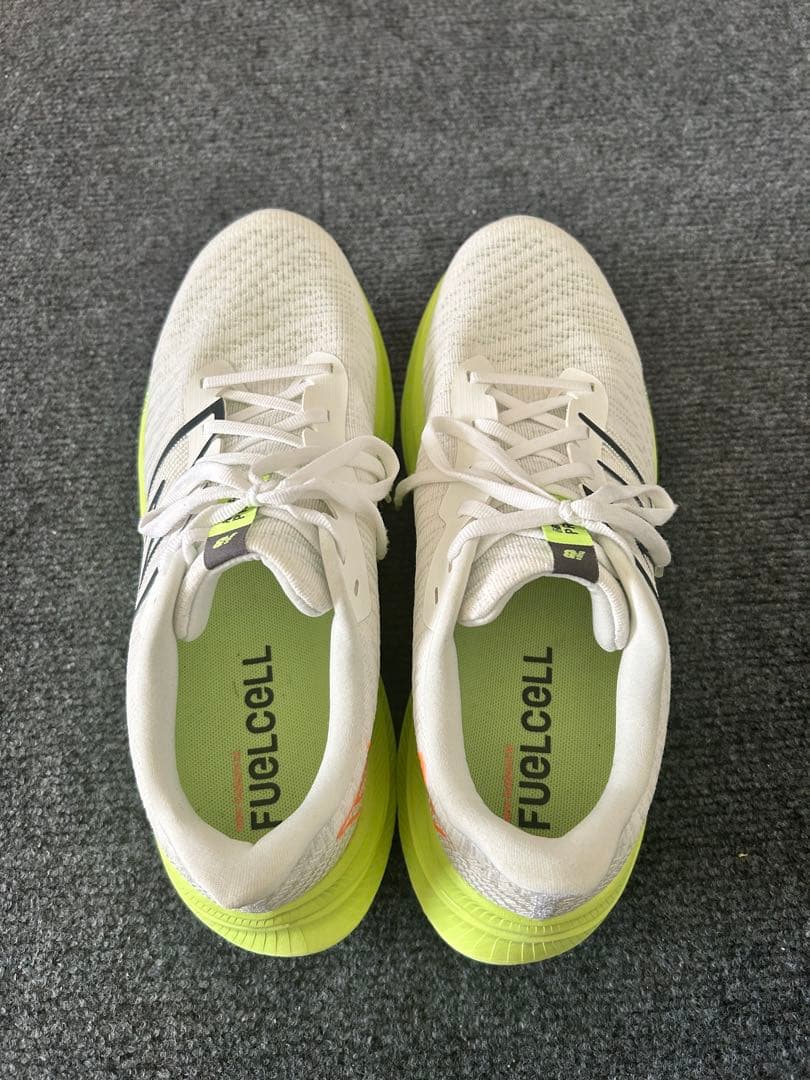 スパイク・シューズ New Balance FuelCell Propel v4 28cm