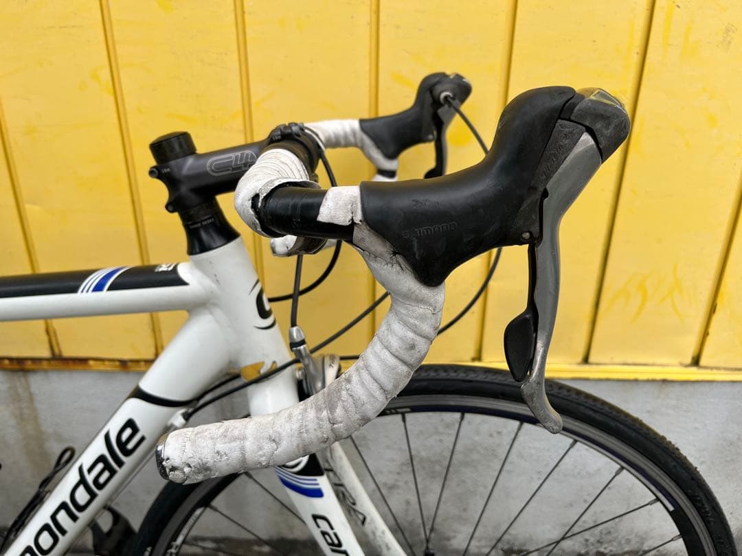 【雪ぎつね】CANNONDALE CAAD8 ロードバイク ホワイト