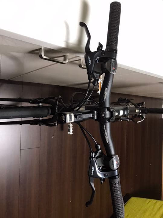 トレックTREK FX4