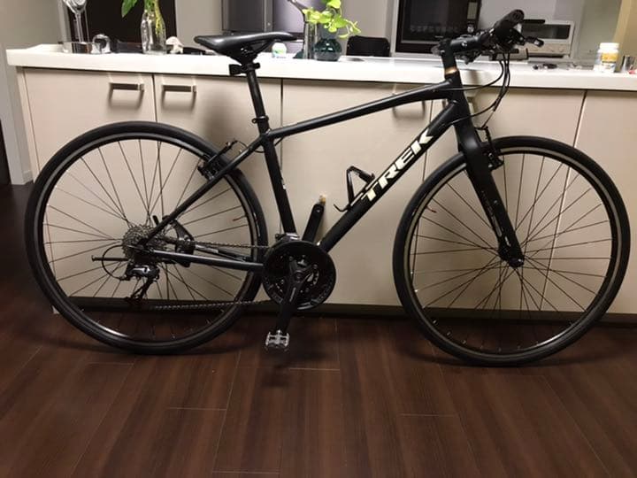 トレックTREK FX4