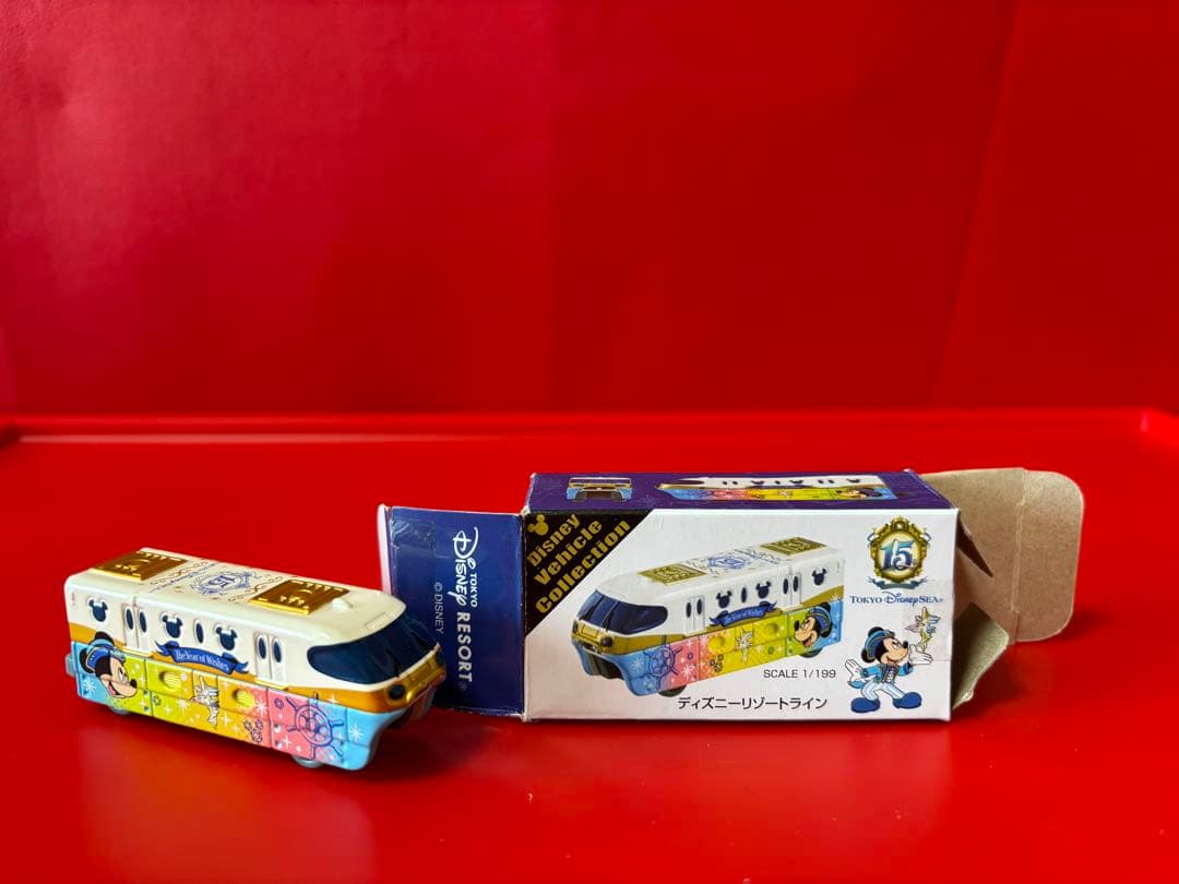 ディズニートミカ ミニカー16台セット