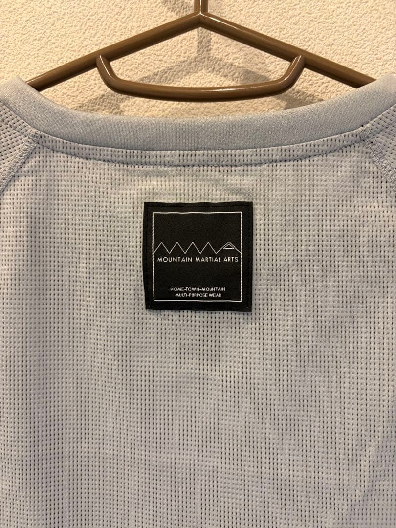 MOUNTAIN MARTIAL ARTS ランニング ユニセックス Tシャツ