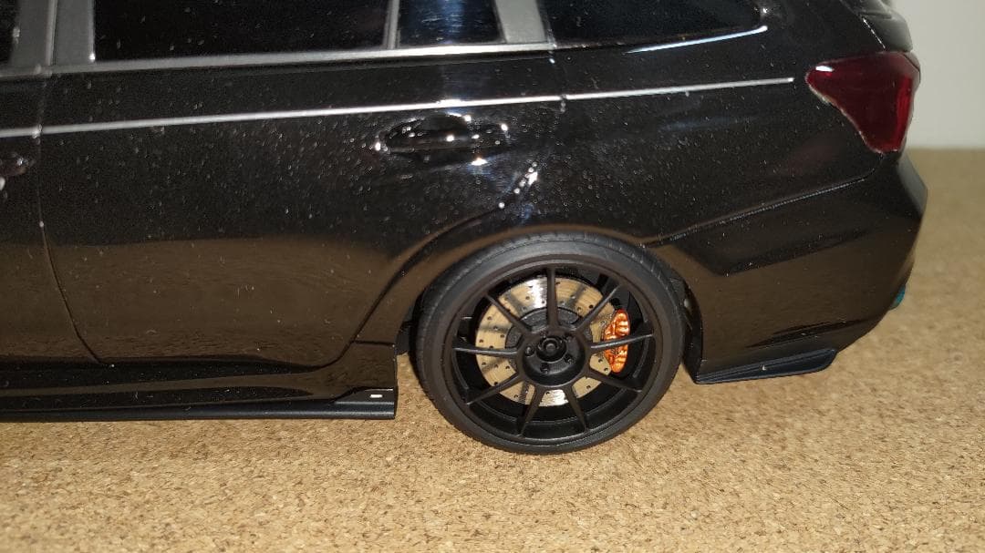 1/18レヴォーグ VMG 2.0STI スポーツ ブラック