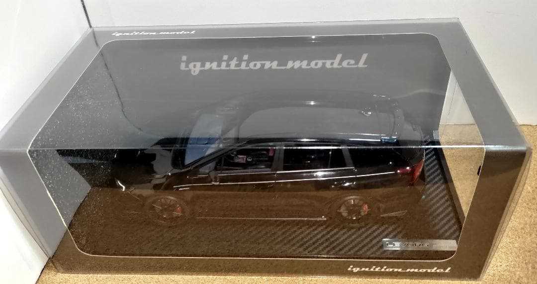 1/18レヴォーグ VMG 2.0STI スポーツ ブラック