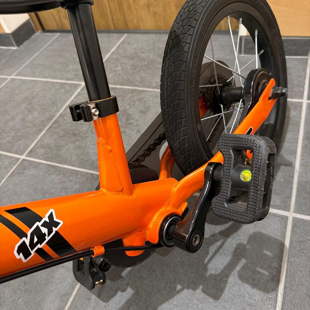 美品✨ストライダー　STRIDER 14x オレンジ　大会参加　純正車両